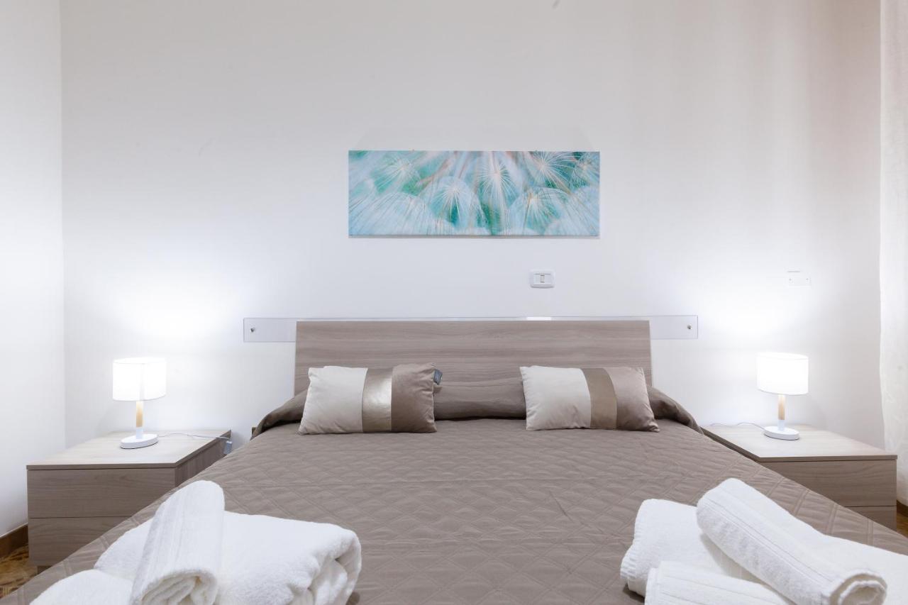 Lupomonaco Rooms เวเญ ภายนอก รูปภาพ